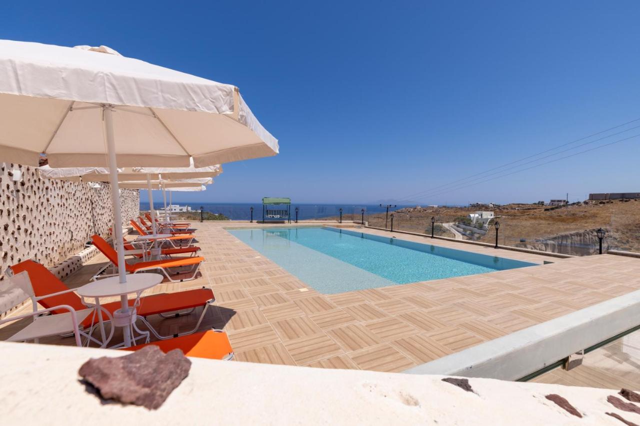 Villa Ostrich Fira  Exterior foto